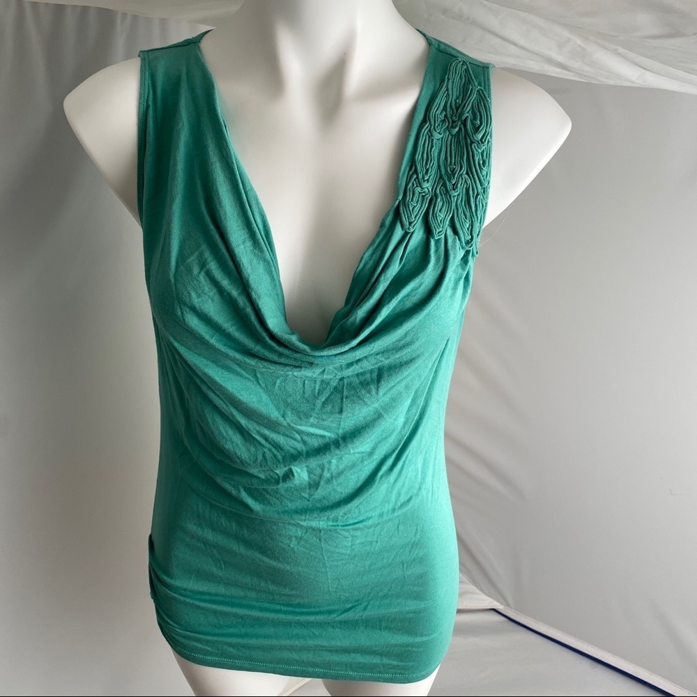 Max Studio Green Y2K ruched cowl neck sleeveless top M